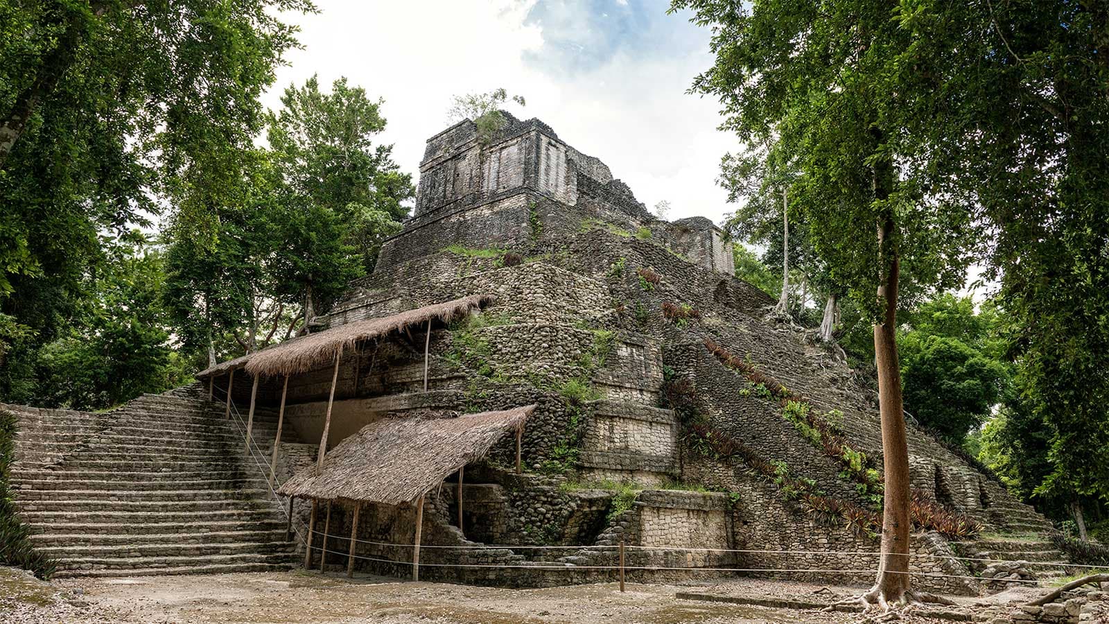 Zona Arqueológica de Dzibanché